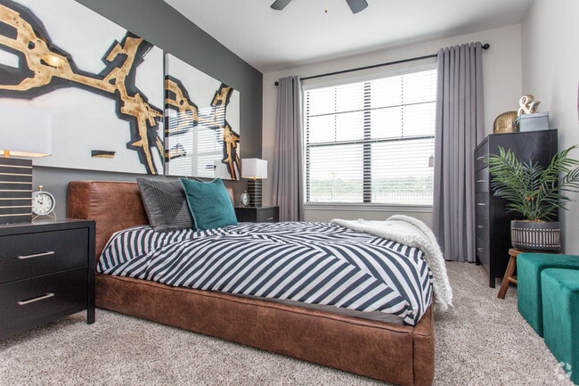 2 Br, Bedroom - The Henry at New Forest