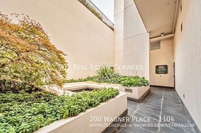 Building Photo - 200 Wagner St