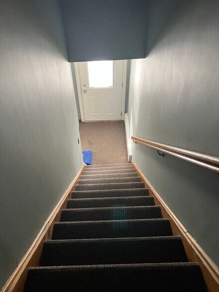 Building Photo - 36 Winham Ave