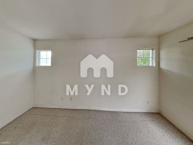 Building Photo - 3 br, 2.5 bath Townhome - 3597 Dayton Common