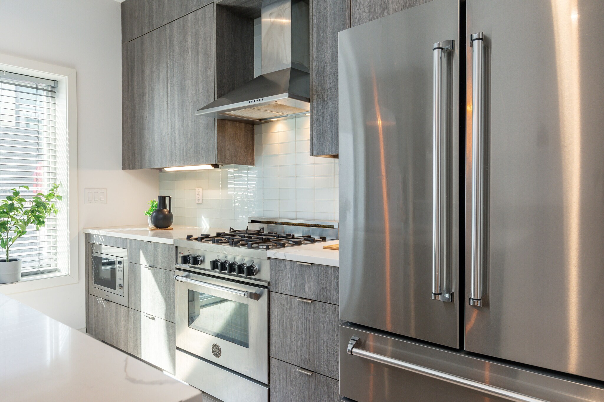 Building Photo - 2058 E Susquehanna Ave