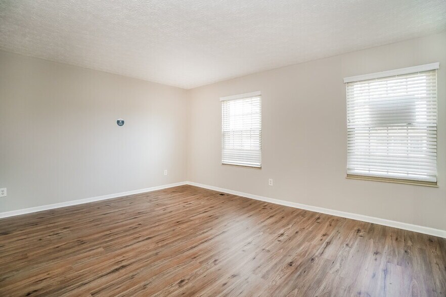 Building Photo - 442 Rambling Brook Dr