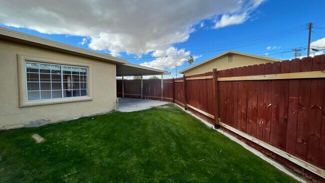 Building Photo - 81406 S Palo Verde Dr