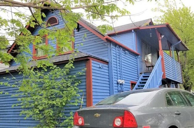 Outside Apartment - 8325 Dallas Ave S