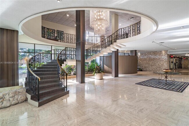 Building Photo - 5555 Collins Ave