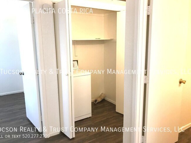 Building Photo - Nice townhome in Mission Shadows!!