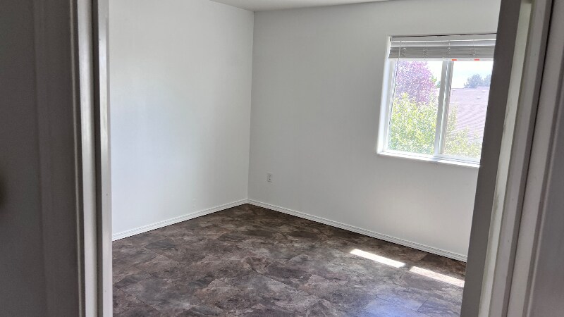 Building Photo - 1323 S Monroe St