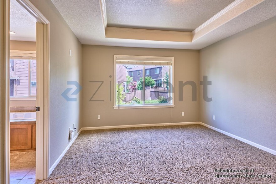 Building Photo - 16397 NW Rossetta St