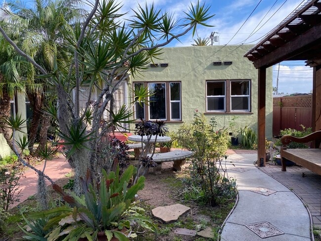 Building Photo - Park Blvd