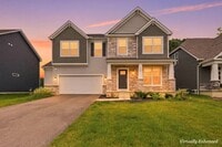 Building Photo - 5749 Shadowfair Ln