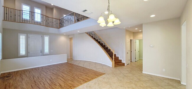 Building Photo - 2617 Vendange Pl