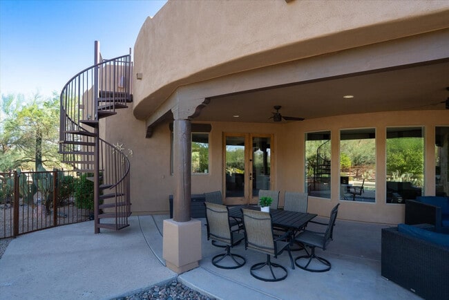 Building Photo - 6708 E Calle de Las Estrellas Rd