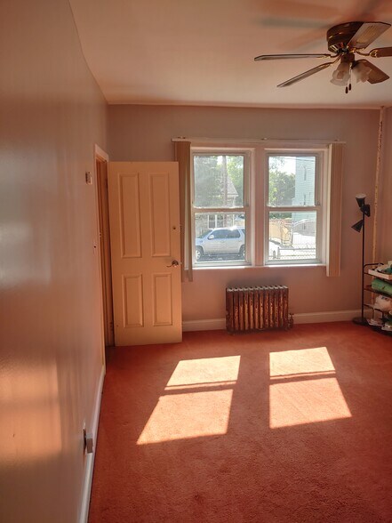 Building Photo - 4137 Boyd Ave