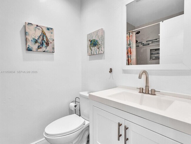 Building Photo - 1459 Rodman St