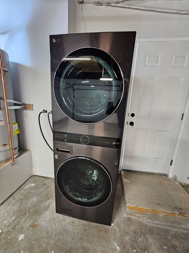 Building Photo - Beautiful San Jose Home