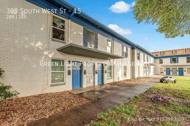 Building Photo - 308 South West St-15