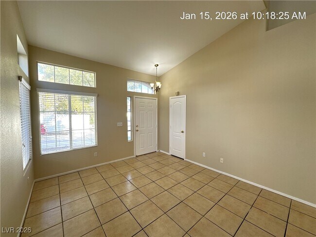 Building Photo - 5401 Goldenseal Ct