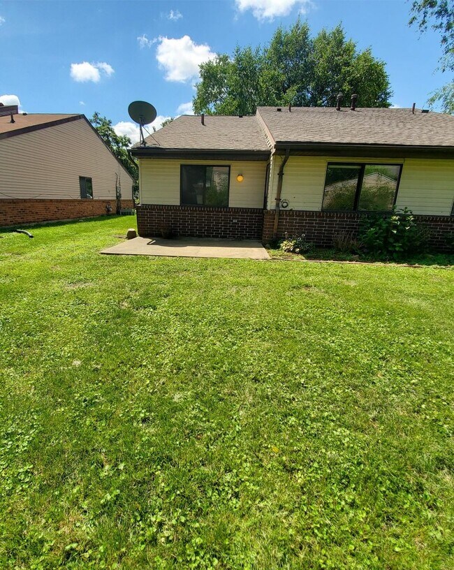 Building Photo - 1108-1110 East McKinley Avenue