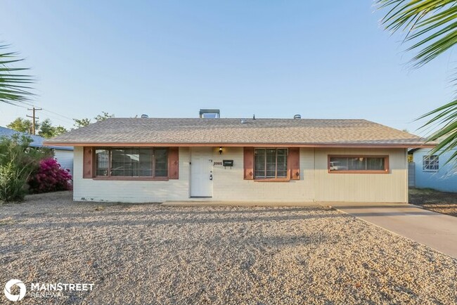 Primary Photo - 3305 W Pierson, Phoenix, AZ 85017