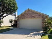 Building Photo - 1835 Woodchase Dr