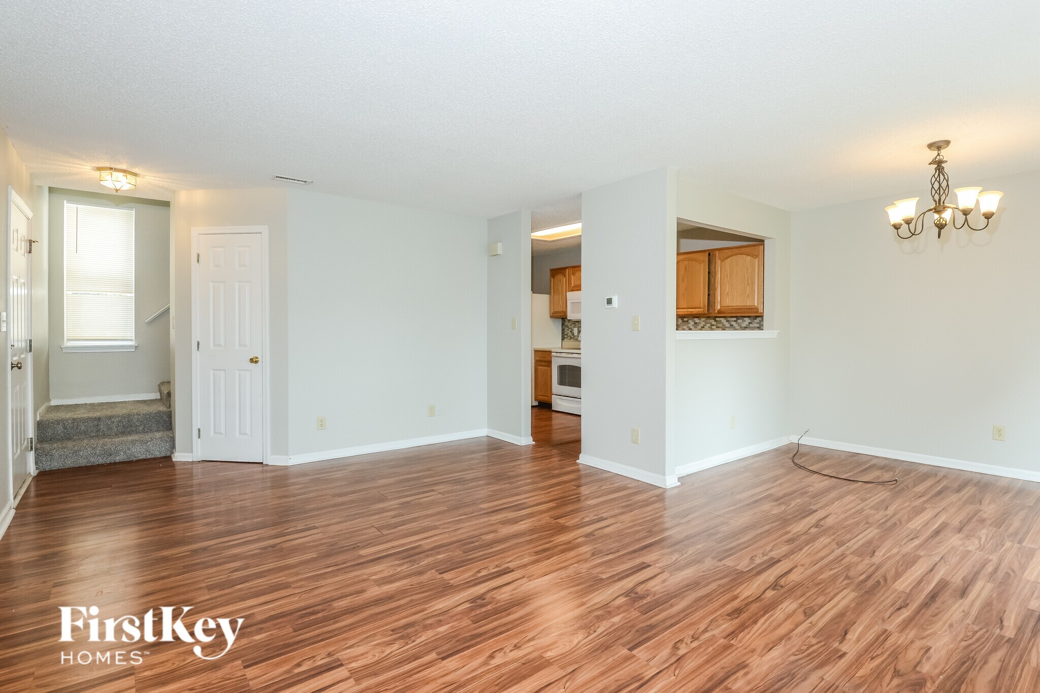 Building Photo - 1319 Freemont Ln