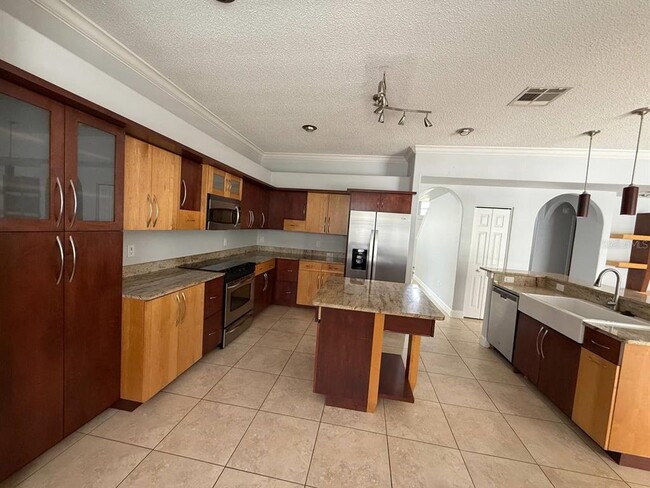 Building Photo - 1314 Key W Ct