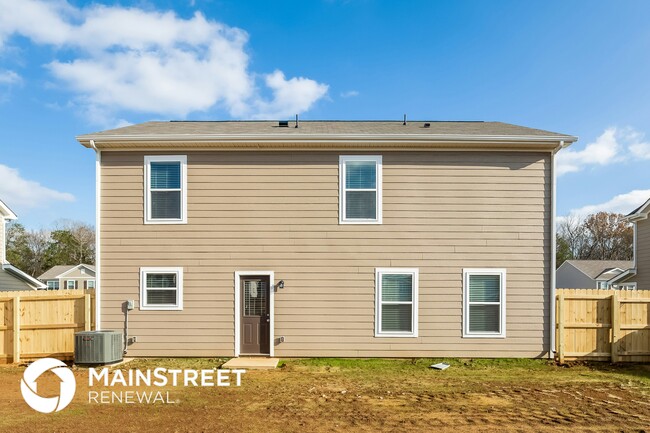 Building Photo - 3213 Dizzy Dean Dr