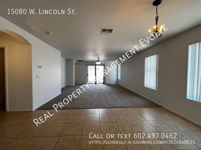 Building Photo - Goodyear Home With Lots of Amenities!!