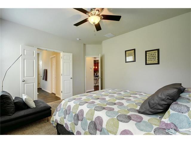 Building Photo - 9936 Milla Cir