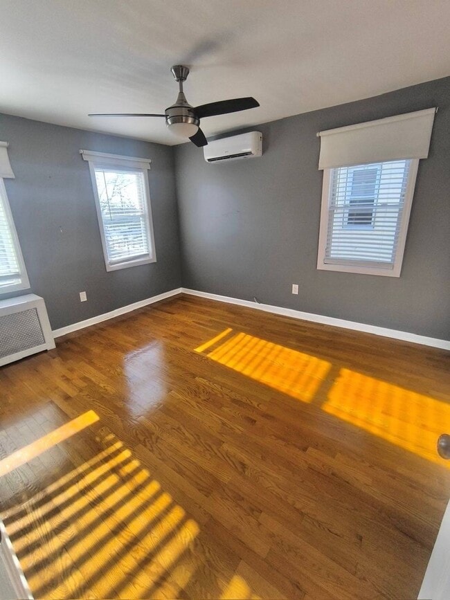 Building Photo - 207-03 34th Ave