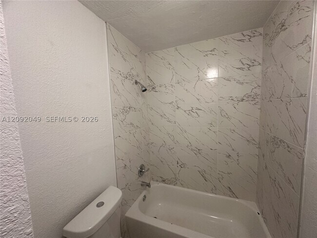 Building Photo - 2268 SW 81st Ave
