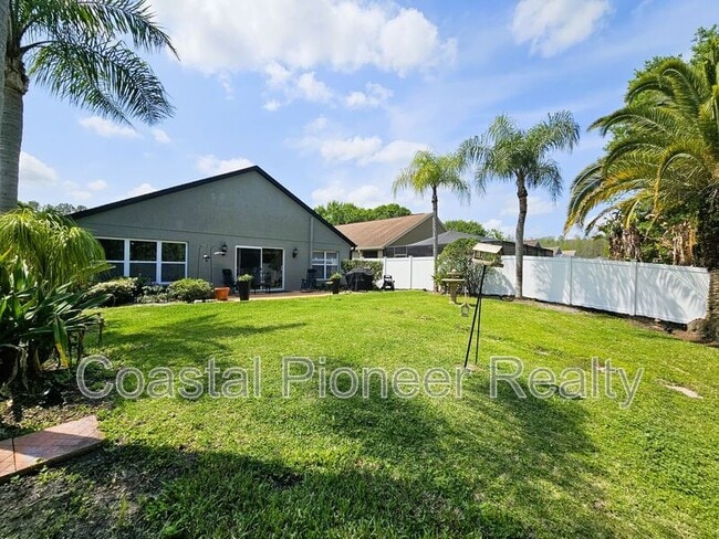 Building Photo - 4521 Gulfwinds Dr