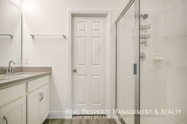Building Photo - 3 BR / 2.5 BA Townhouse In Hawks Crest