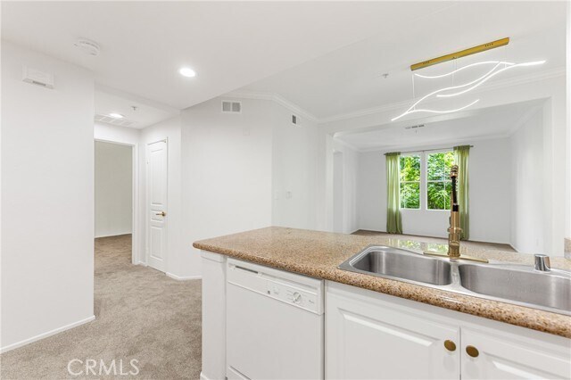 Building Photo - 2257 Watermarke Pl