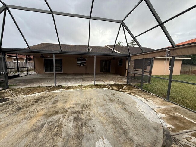 Building Photo - 14381 SW 19 Terrace