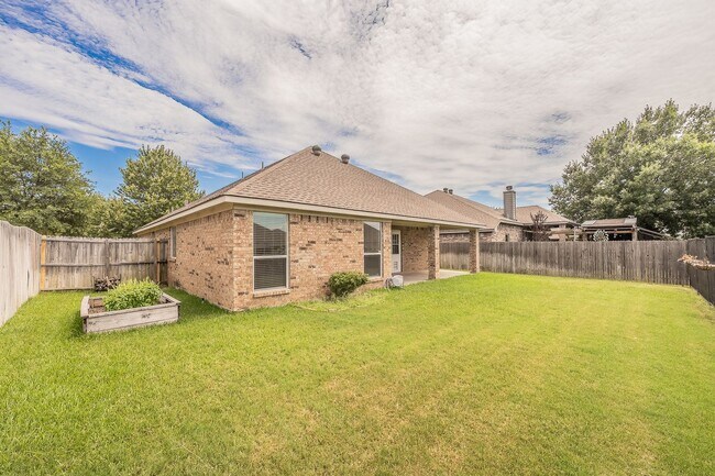 Building Photo - excellent single story home in Willow Park