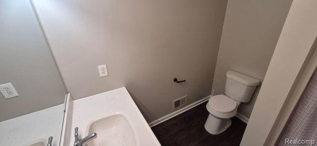 Building Photo - 2443 Hester Ct