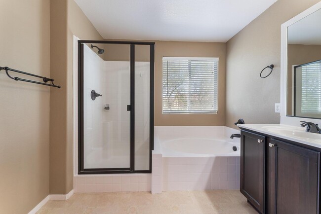Building Photo - Gated Community  Home