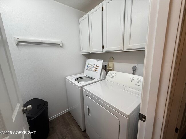 Building Photo - 3220 Timberline Ct