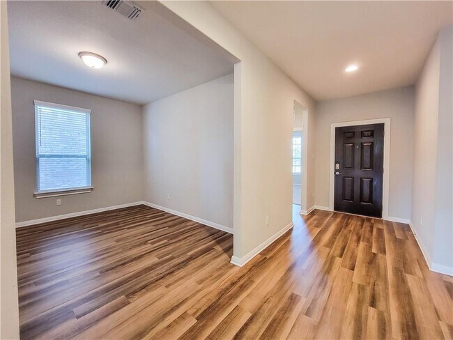Building Photo - 3613 Texel Ln