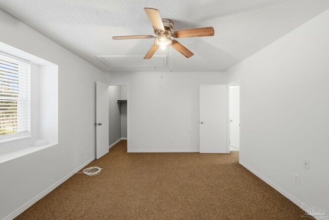 Building Photo - 2109 Langley Ave