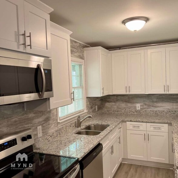 Building Photo - 2386 GA-20