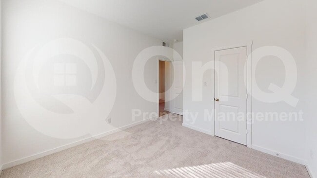 Building Photo - 454 Ridge Dr