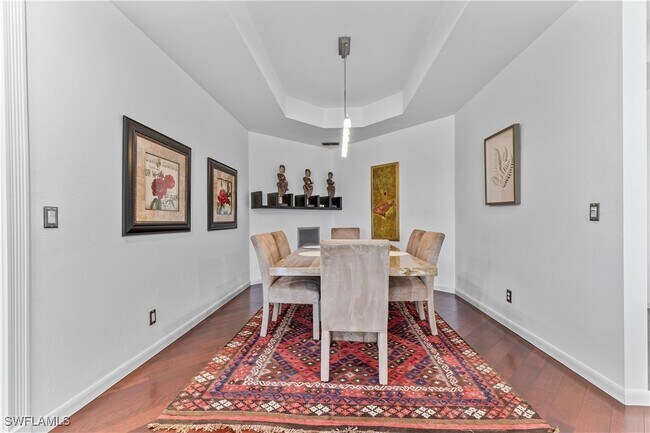 Building Photo - 1845 Les Chateaux Blvd