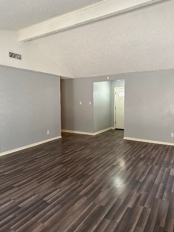 Building Photo - 1614 Plateau Ridge