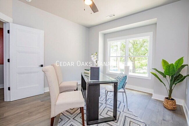 Building Photo - 116 E Mountain St