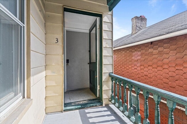 Building Photo - 603 Farragut St