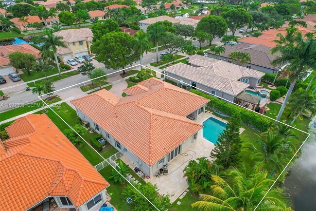 Building Photo - 16418 NW 14th St