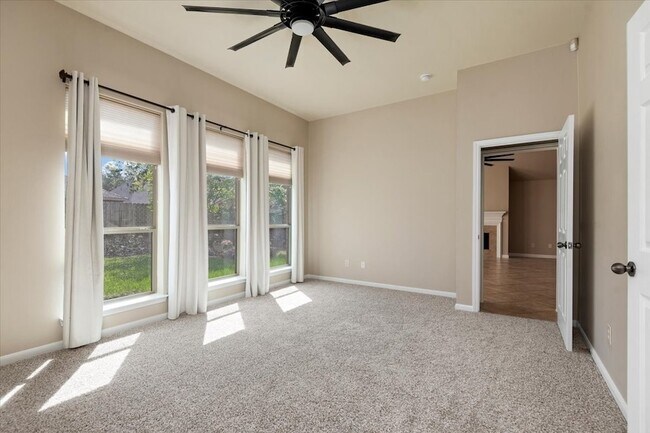 Building Photo - 26886 Treasures Ridge Dr