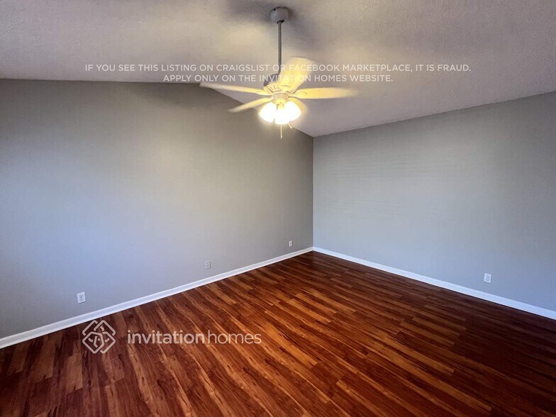 Building Photo - 10113 Oak Bark Ln